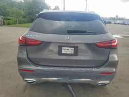 
										Mercedes-Benz GLA-Class full									