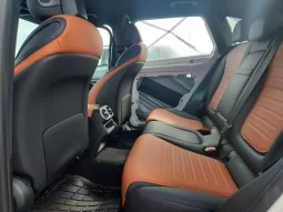 
										Mercedes-Benz GLC 300 full									