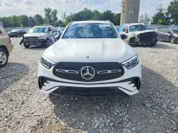 
										Mercedes-Benz GLC 300 full									