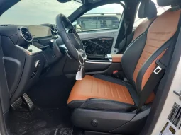 
										Mercedes-Benz GLC 300 full									