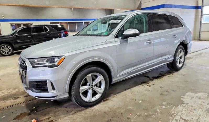 
								Audi Q7 full									