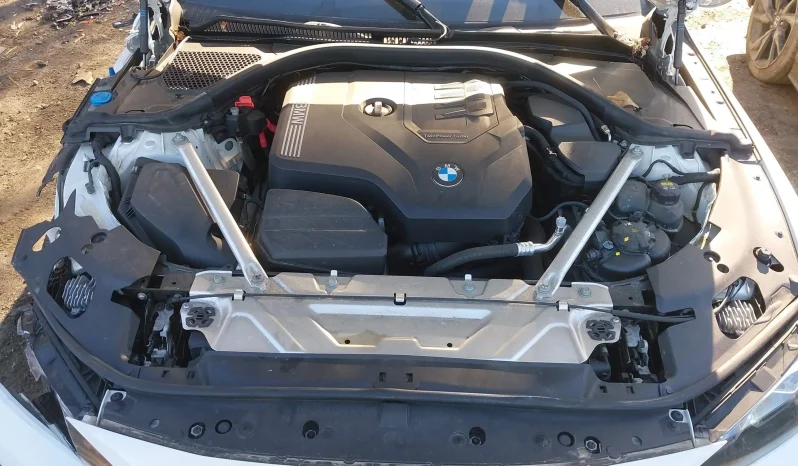 
								BMW 4 Series full									