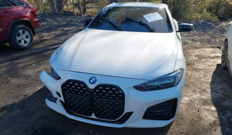 
								BMW 4 Series full									