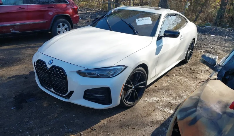 
								BMW 4 Series full									