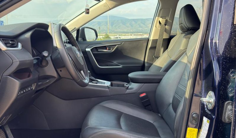 
								2022 Toyota RAV4 Hybrid Limited full									