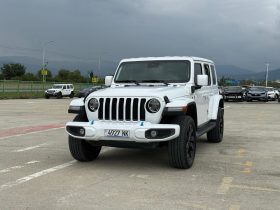 2021 Jeep Wrangler Unlimited Sahara High Altitude