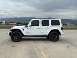 
										2021 Jeep Wrangler Unlimited Sahara High Altitude full									