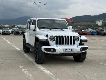 2021 Jeep Wrangler Unlimited Sahara High Altitude
