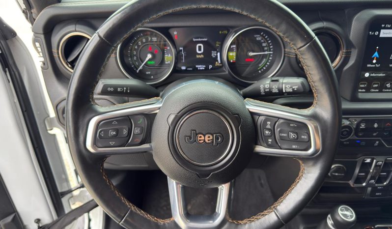 
								2021 Jeep Wrangler Unlimited Sahara High Altitude full									