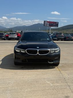 
										2022 BMW 3 Series 330i xDrive full									