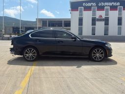 
										2022 BMW 3 Series 330i xDrive full									