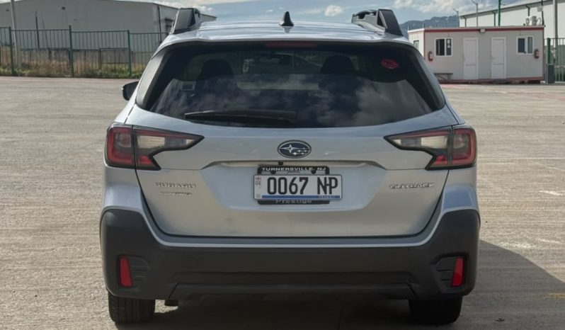 
								2021 Subaru Outback Premium full									