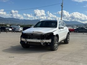 2020 Mercedes-Benz GLC 300