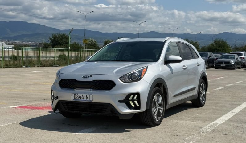 
								Kia Niro full									