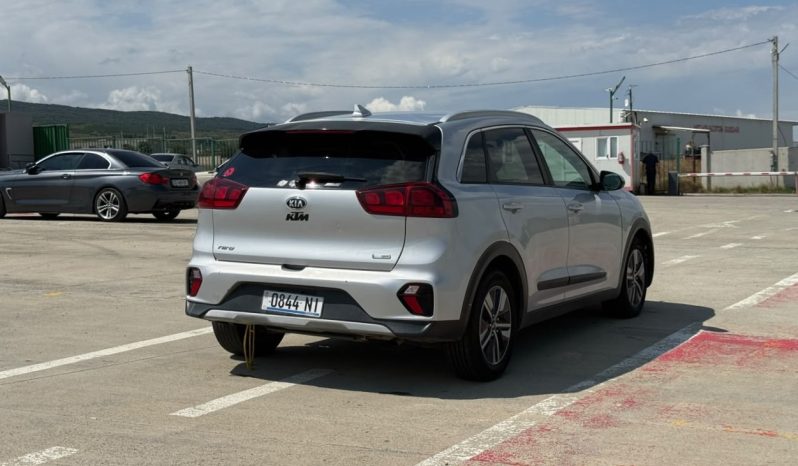 
								Kia Niro full									