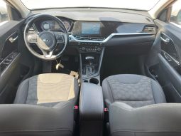 
										Kia Niro full									