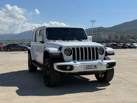 2021 Jeep Wrangler Unlimited Sahara High Altitude