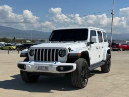 
										2021 Jeep Wrangler Unlimited Sahara High Altitude full									