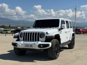 2021 Jeep Wrangler Unlimited Sahara High Altitude