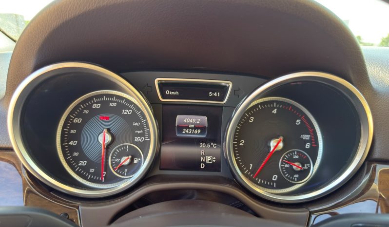 
								2016 Mercedes-Benz GLE 300D, 4Matic full									