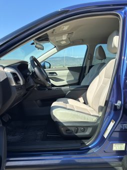 
										2021 Nissan Rogue SV full									
