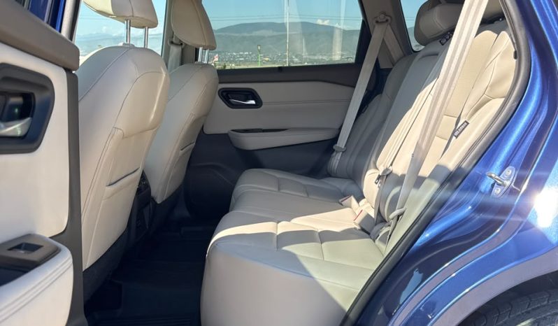 
								2021 Nissan Rogue SV full									