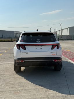 
										2022 Hyundai Tucson Blue full									