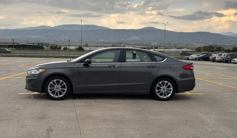 
								2020 Ford Fusion full									