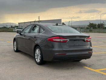 2020 Ford Fusion
