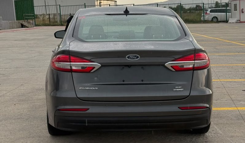 
								2020 Ford Fusion full									