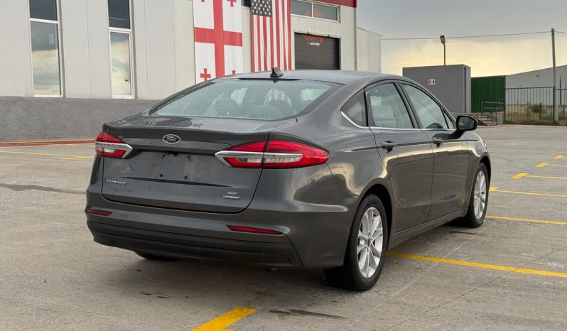 
								2020 Ford Fusion full									