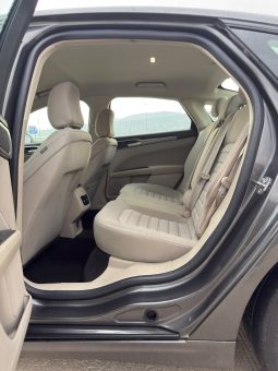 
										2020 Ford Fusion full									