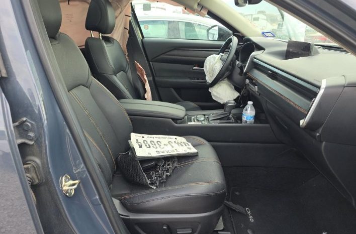 
								MAZDA CX-50 full									