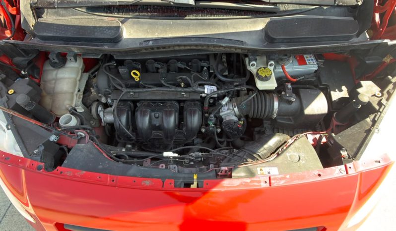
								2016 Ford Transit Connect XLT full									