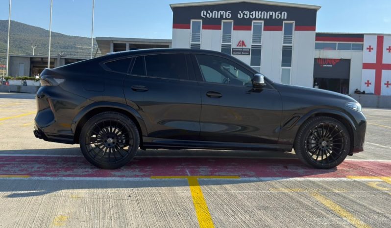 
								2021 BMW X6 xDrive40i full									