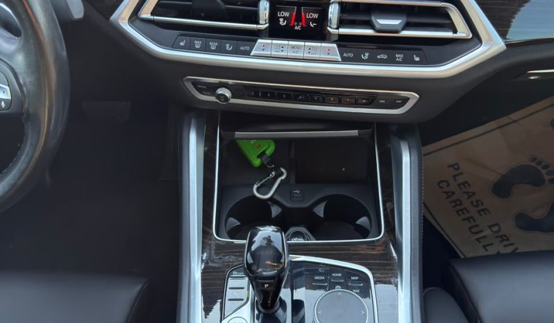 
								2021 BMW X6 xDrive40i full									