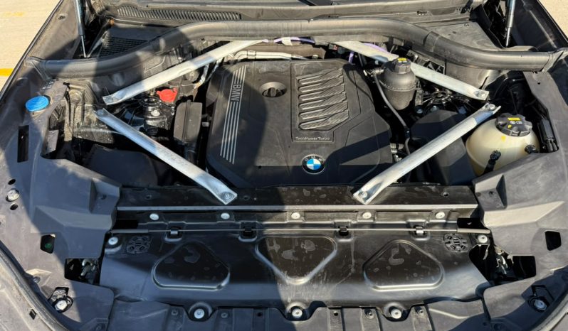 
								2021 BMW X6 xDrive40i full									