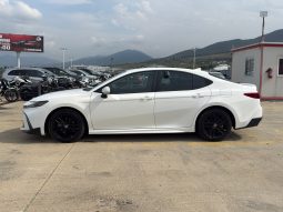 
										2025 Toyota Camry SE full									