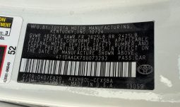 
										2025 Toyota Camry SE full									