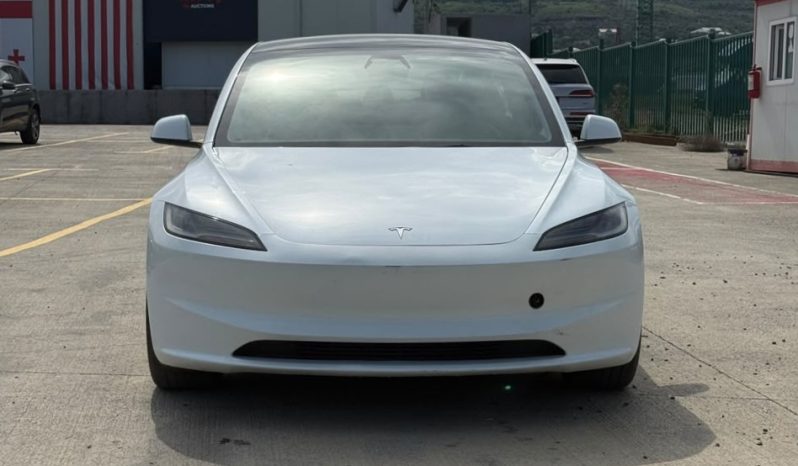 
								Tesla MODEL 3 full									