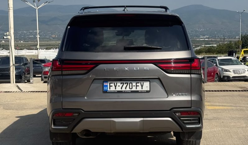 
								2022 Lexus LX, 600 Base full									