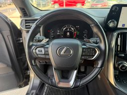 
										2022 Lexus LX, 600 Base full									