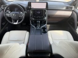 
										2022 Lexus LX, 600 Base full									