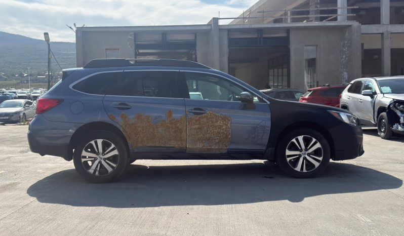 
								2018 Subaru Outback Limited full									