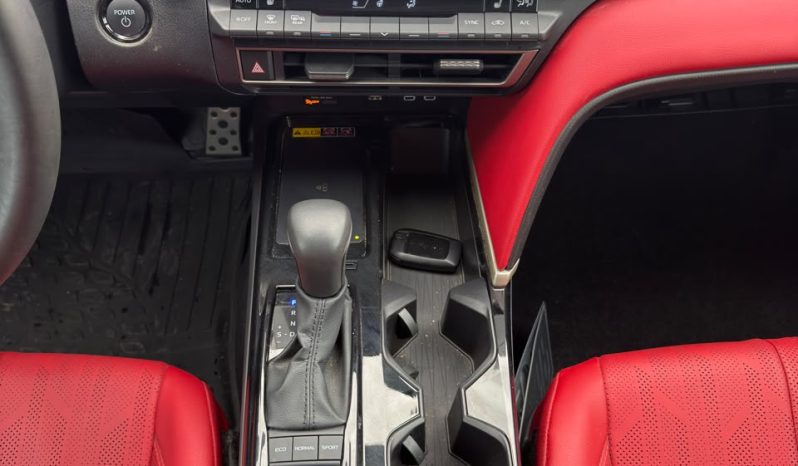 
								Toyota Camry full									