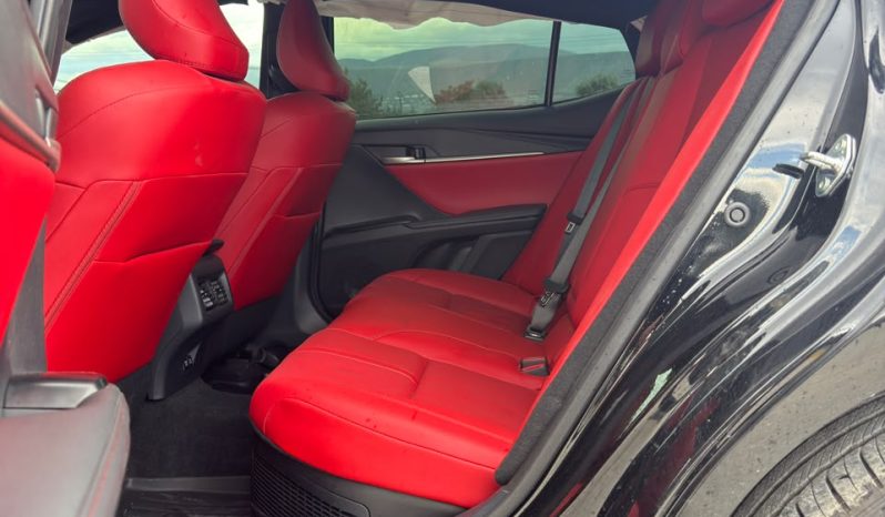 
								Toyota Camry full									