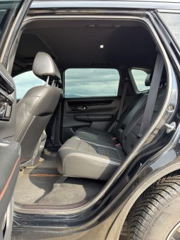 
										Honda CR-V Touring full									