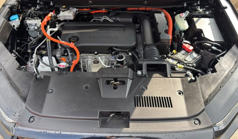 
								Honda CR-V Touring full									
