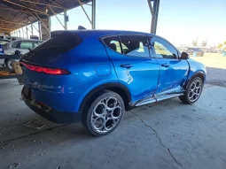 
										Alfa Romeo Tonale full									