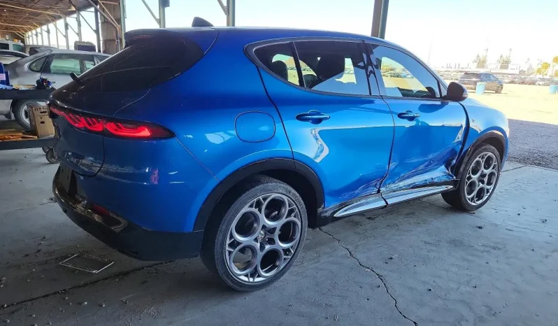 
								Alfa Romeo Tonale full									